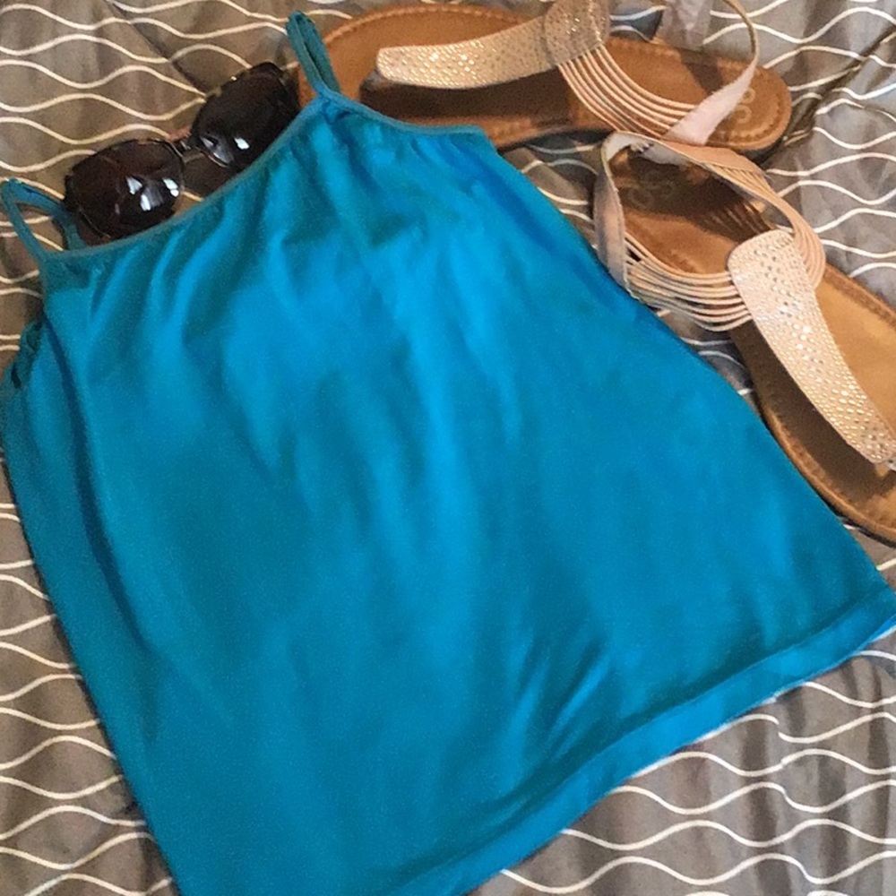 3/$15💕 Teal Tank top by Jockey